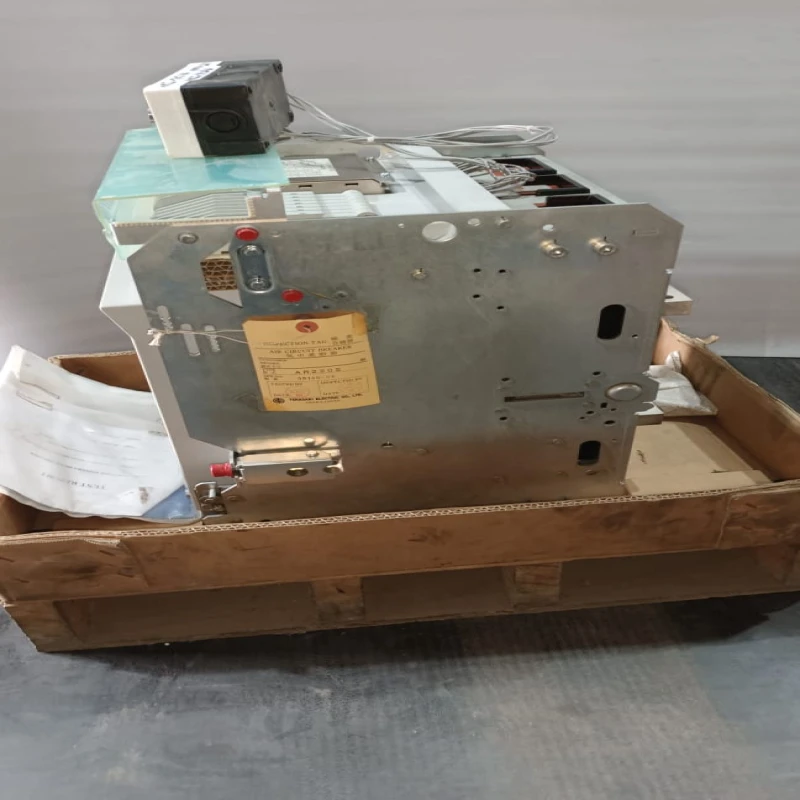 Allen-Bradley 1746-OB16 SLC 500 16-Point 24V DC Source Output Module thumbnail 7137